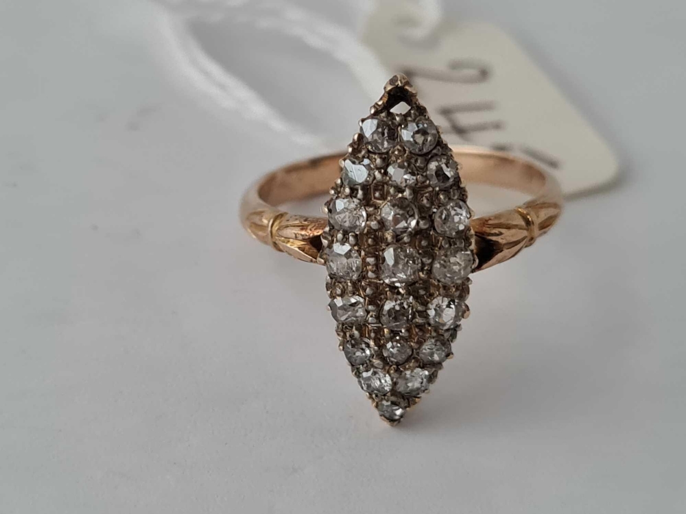 A EDWARDIAN DIAMOND MARQUISE RING 18CT GOLD SIZE P - Image 3 of 4