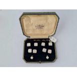 Boxed 9ct white gold cufflink & stud set 11.2 g