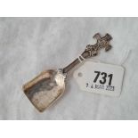 An Inverness caddy spoon of Celtic design, 4" long, Edinburgh 1954 by M&C