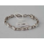 A attractive white stone silver bracelet 7.5 inches 21 gms