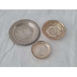 Three Eastern silver dishes, 3" diameter and smaller, 51g