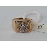 A gents heavy 9ct signet ring with diamond set eagle motif size W 7.2g inc