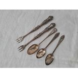 Two Victorian pickle forks by GU and three tea spoons
