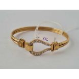 A GOLD BRACELET WITH DIAMOND CLASP ONE STONE MISSING 9CT 13.8 GMS