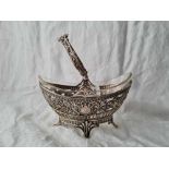 A Continental (800 standard) boat shaped sugar bowl with swing handle, 6.5" long, 120g