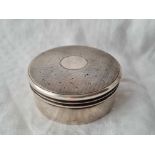 A circular jar with pull off cover, 2.5" wide, Birmingham 1918