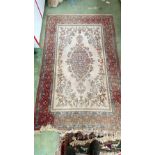 Ivory ground Kashan rug 40in x 74in