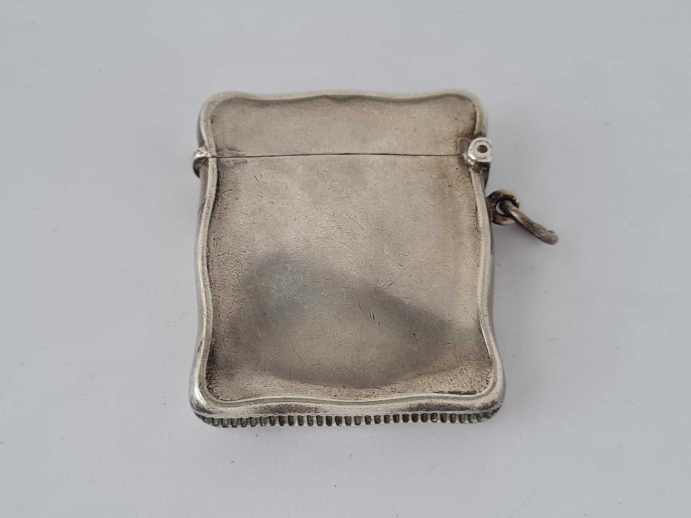 A good plain shaped oblong vesta case, Birmingham 1908 by GH - Image 2 of 3