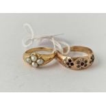 TWO ANTIQUE GOLD RINGS, sizes K and N, 4.8 g.