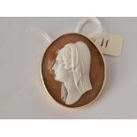 A SAULINI SIGNED ANTIQUE CAMEO SET IN LATER 9CT MOUNT