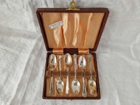 A box set of six plain tea spoons with reeded and ribbon borders, Sheffield by CB & S