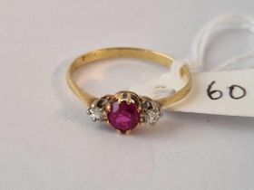 A Edwardian ruby and diamond three stone ring 18ct gold size P 1.7 gms