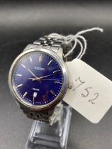 A gents SEIKO wrist watch 6N42 with seconds sweep and date aperture