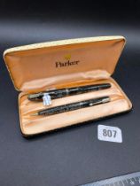 A Parker VACUMATIC pen with 14ct nib with propelling pencil