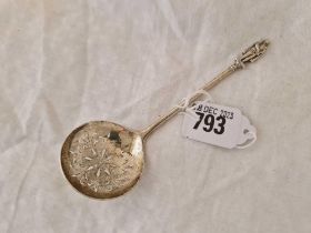 A Sifter Spoon Surmounted With A Figure, London 1903