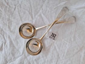 A Pair Of Oe Pattern Sauce Ladles, London 1897 By Gj, Df, 150G