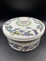 A Portmeirion Tureen And Cover 8.5 Inch Diameter