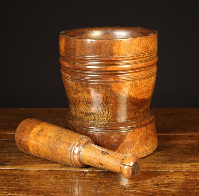 A Large Late 17th Century Lignum Vitae Pestle & Mortar of fine colour and patination with - Image 2 of 2