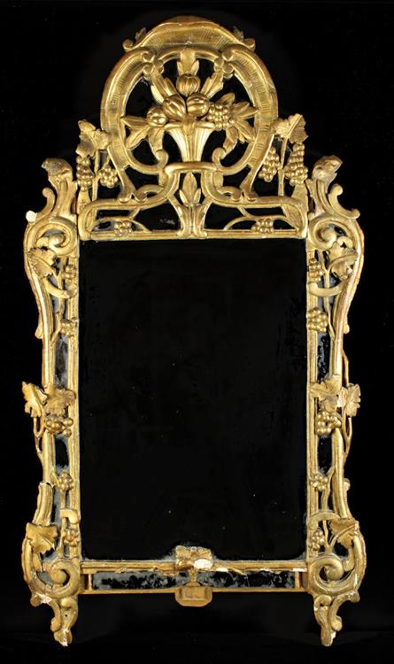 An 18th/Early 19th Century Gessoed Giltwood Wall Mirror.