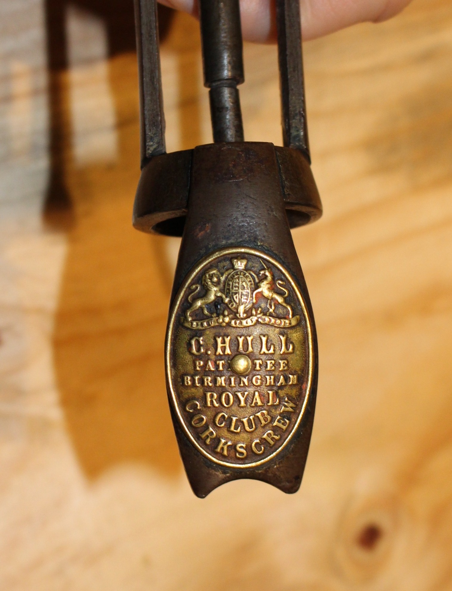 A Chas Hulls Patent Royal Club Single Lever Corkscrew with a brass badge marked "C. - Image 5 of 7