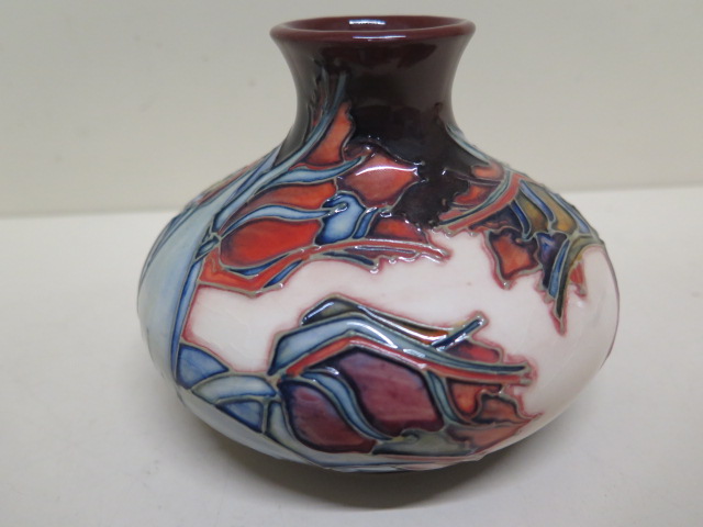 A Moorcroft red tulip squat vase - Height 10cm - some crazing to base