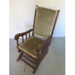 A child's American rocking chair - Height 67cm