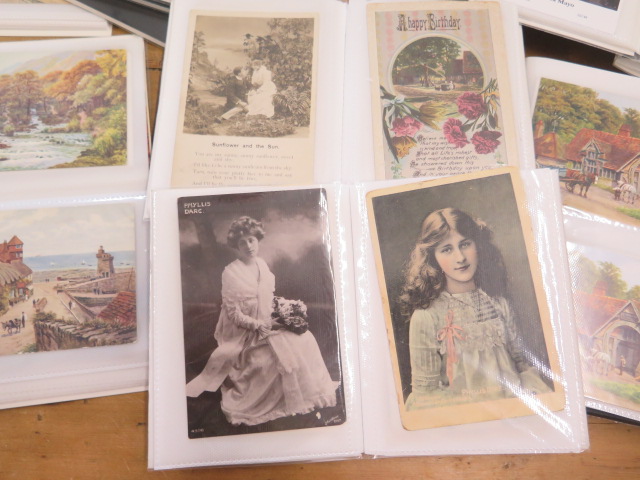 A large collection of Victorian and later postcards in over 70 small folders and albums including - Image 4 of 11