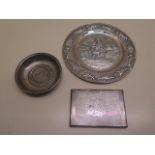 A Peruvian 925 silver wall plate - Diameter 20cm - a white metal coin set dish, a cigarette case -