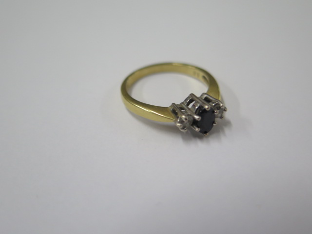 A hallmarked 18ct yellow gold diamond and sapphire ring size O/P - approx weight 4.2 grams - - Image 2 of 2