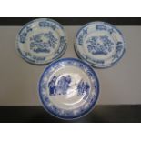 A pair of Oriental 19th century blue and white plates - Diameter 23cm - chips and frits to rims