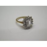 A hallmarked 9ct yellow and white gold dress ring size N - approx weight 4 grams - good condition
