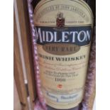A bottle of Middleton very rare Irish Whiskey 1998 - in its wooden box