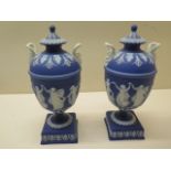 A pair of Wedgewood twin handled blue and white Campana lidded vases - Height 17cm - good