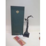 A Jennine Parker Limited Edition Washington Green bronze figure Freedom 253/295 - Height 37cm - in