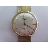 A vintage 9ct gold Longines watch and bracelet - in very good condition - 34mm diameter case - total