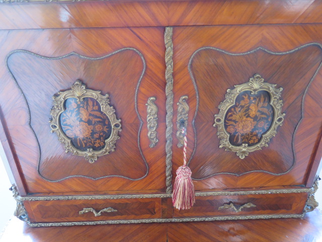 A good 19th Century kingwood, rosewood and ormolu mounted Bonheur du Jour with cavetto top, enclosed - Image 2 of 6