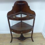 A Georgian mahogany corner washstand with a single drawer - Height 109cm x Width 62cm - with good