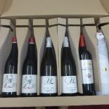 A Hugh Johnson Collection Presentation pack of six bottles of wine - Oliver Zeter Pinot Noir 2016,