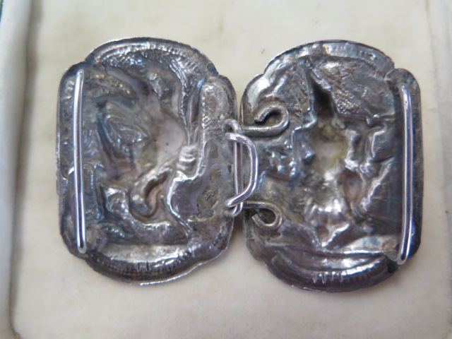 A Nepalese white metal 2 part buckle, 7.5cm wide, approx 38 grams and a boxed set of gilt metal - Image 6 of 10