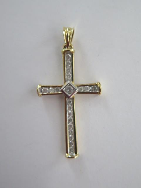 An 18ct yellow gold diamond cross, total diamond weight marked to the back 0.50ct, approx 40mm - Image 5 of 6