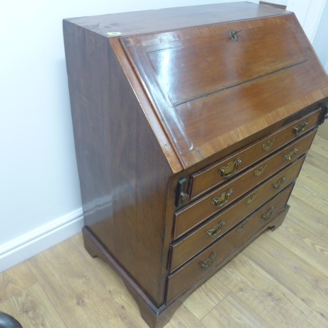 A Georgian mahogany bureau with a well fitted interior over four drawers - Width 84cm x Height 96cm - Image 4 of 4