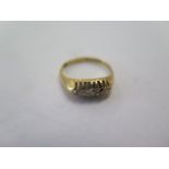 An 18ct yellow gold five stone diamond ring - size Q - approx weight 4.4 grams - diamonds bright