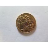 Edward V gold full Sovereign dated 1910