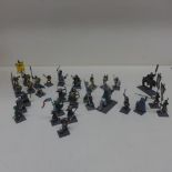 A collection of 284 Lord of the Rings/Fantasy/Wargaming metal/plastic figures - 63 Hillmen, 58