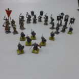 A collection of 319 well painted Lord of the Rings/Fantasy/Wargaming metal/plastic figures - Morodor