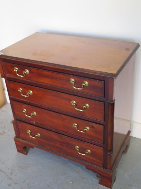 A mahogany four drawer chest - Height 72cm x 69cm x 40cm - Image 2 of 2