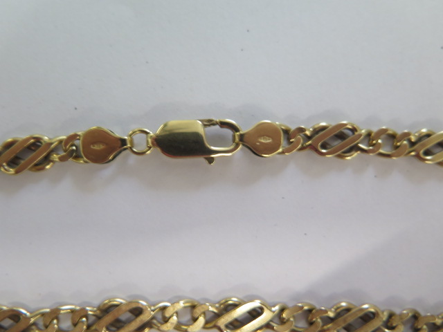 A 375 9ct yellow gold 40cm necklace - approx weight 21.8 grams - in good condition - Image 2 of 2