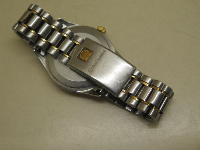 An Omega Automatic date 1061 gents wristwatch with white dial and 35mm case on an Omega - Image 4 of 4