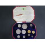 A 1902 11 coin specimen set Edward VII including gold full sovereign and half sovereign, boxed -