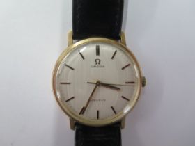 An Omega 9ct yellow gold manual wind presentation wristwatch - 32mm case - running, some scratches -